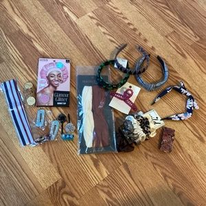 Lot of 22 pc Hair Accessories